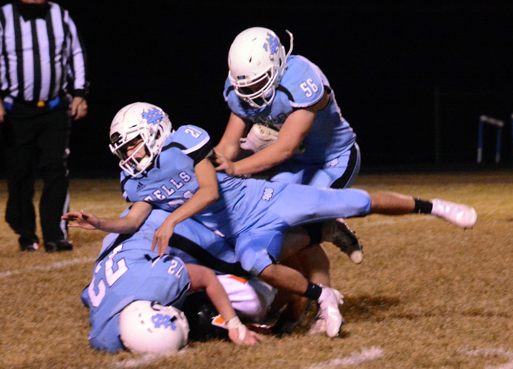 Dells gang tackle.jpg